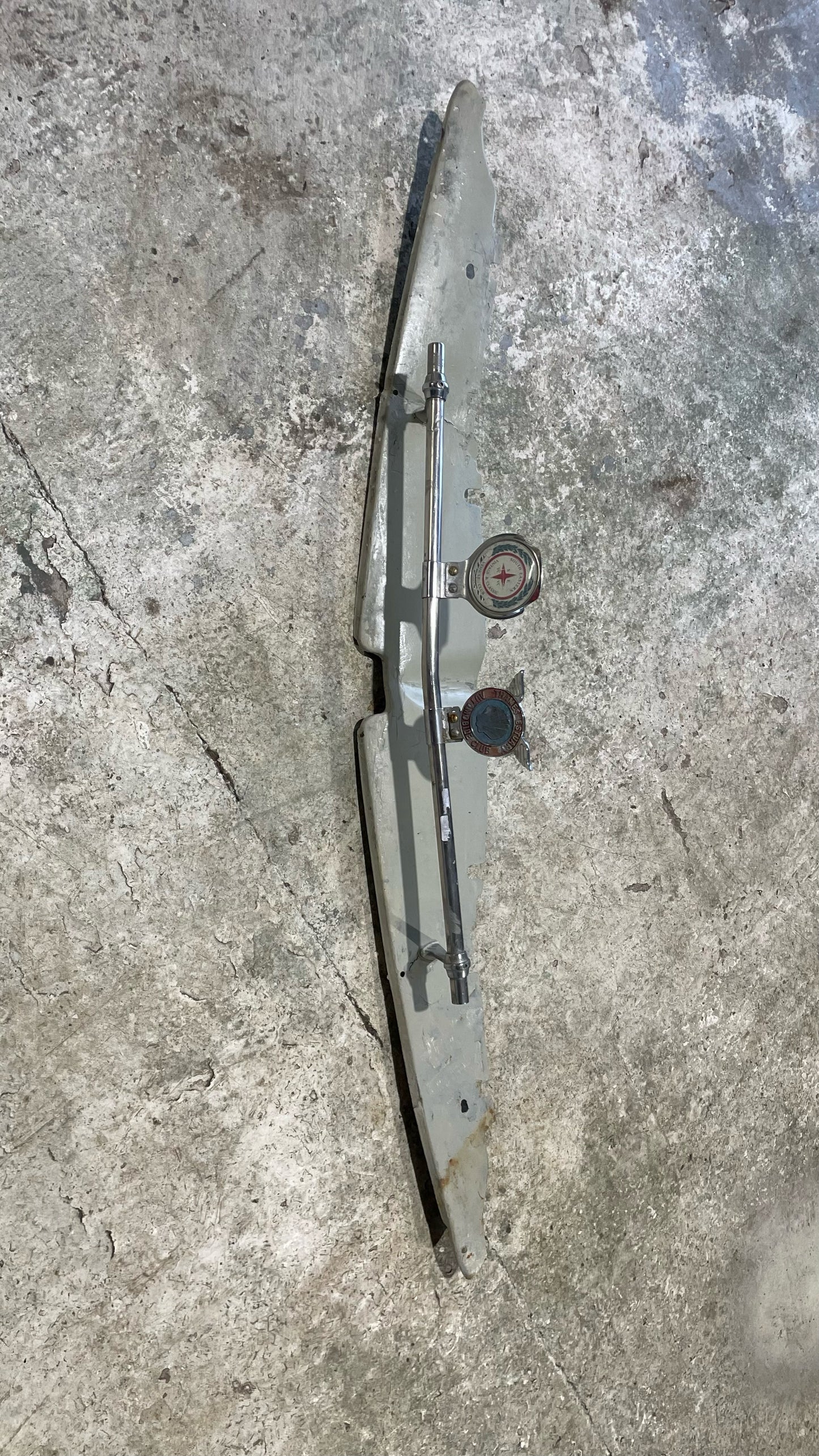 Rover P4 100 Front Badge Bar